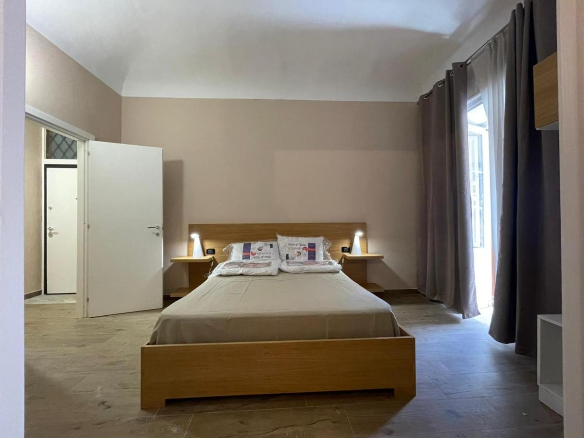 La Garibaldi Hotel Palermo Bagian luar foto
